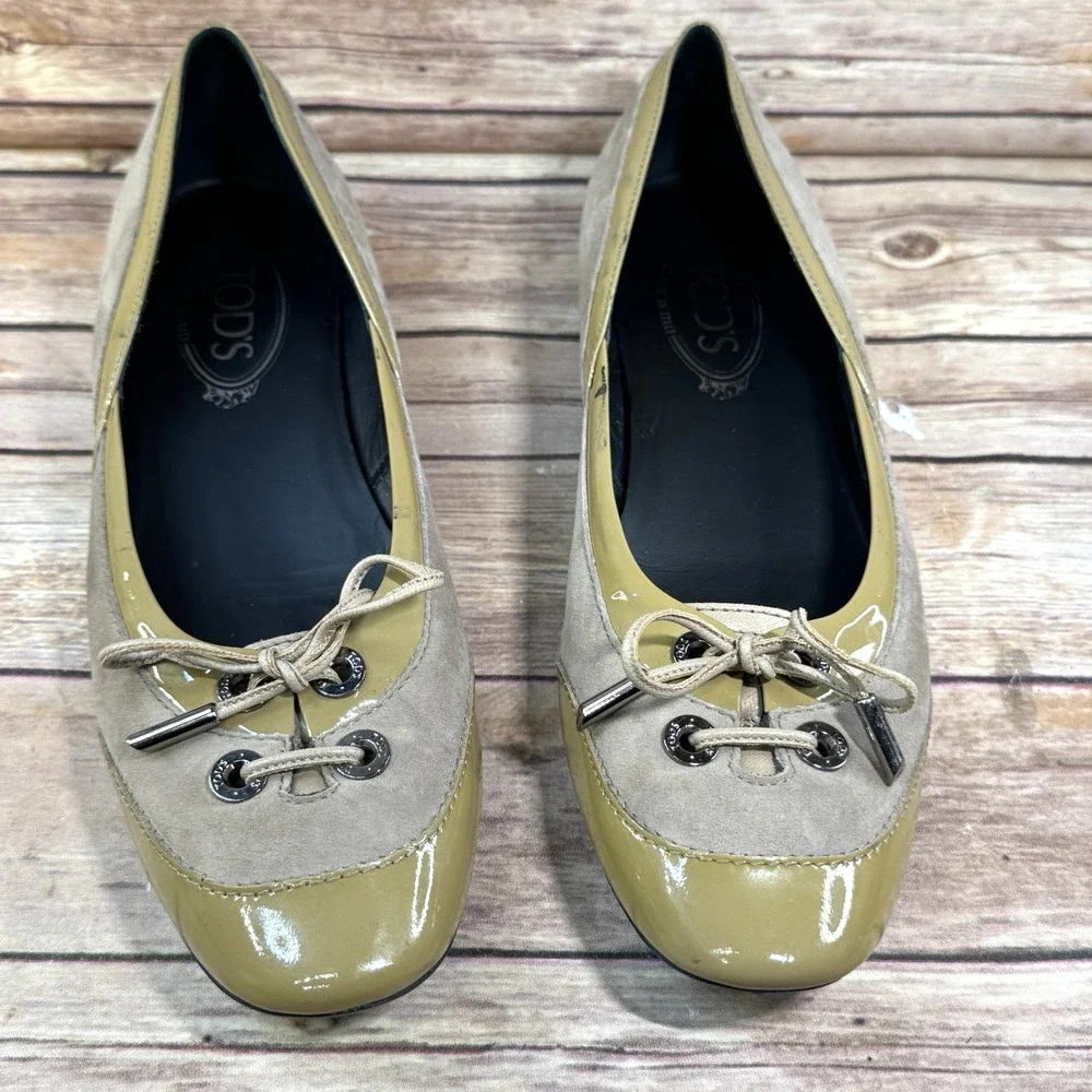 Tods Womens Taupe Suede & Patent Leather Ballet Flat Driving Shoes 39.5/9.5